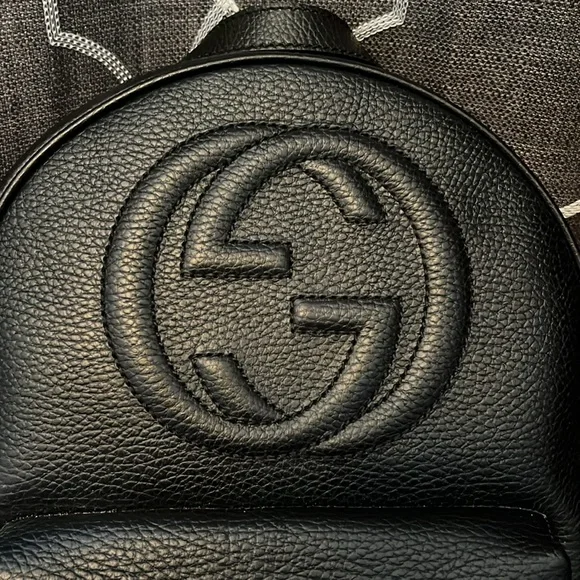 Gucci black leather soho chain backpack - Picture 6 of 17